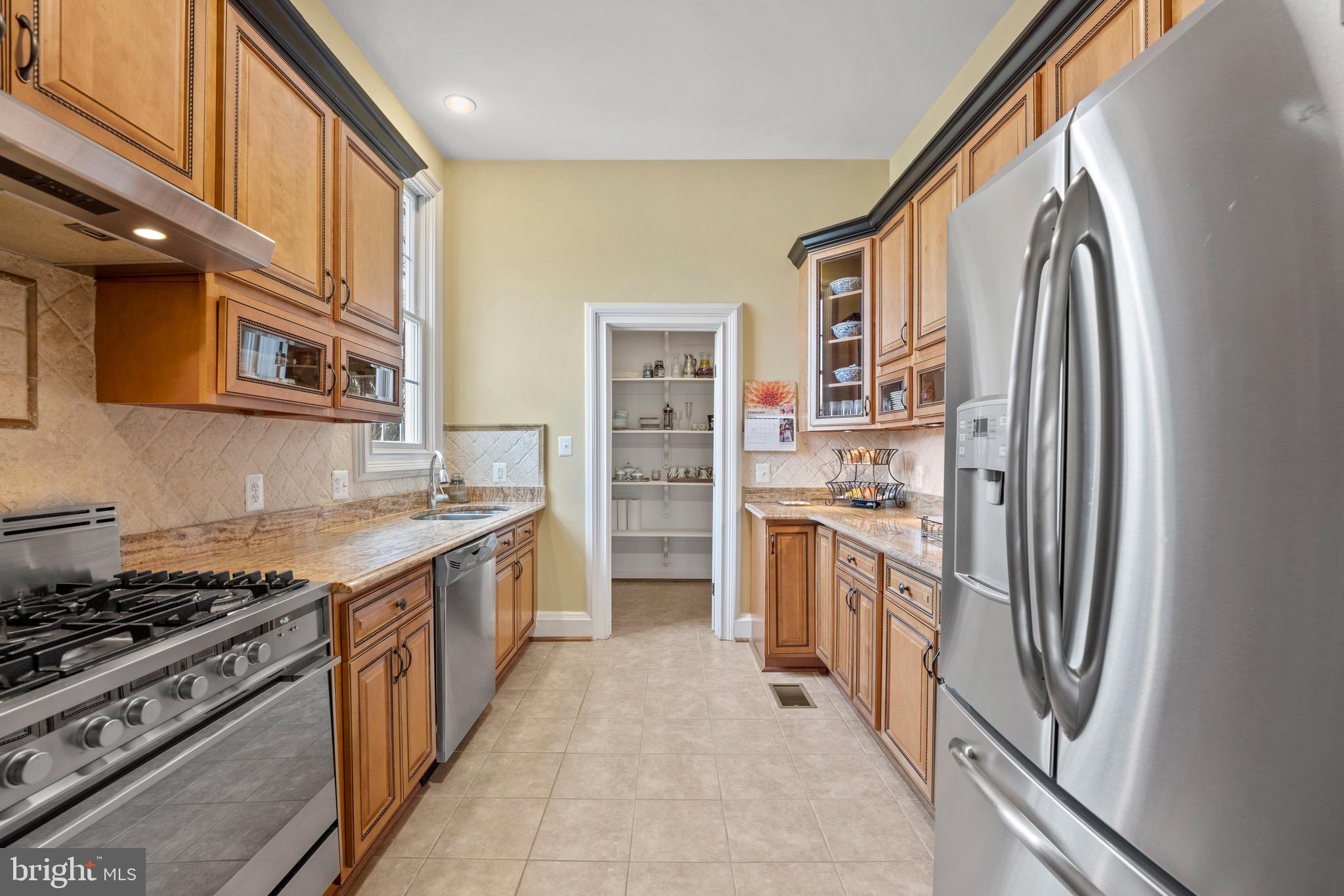 11705 Sugarland Road Herndon, VA 20170 - Photo 86 of 123