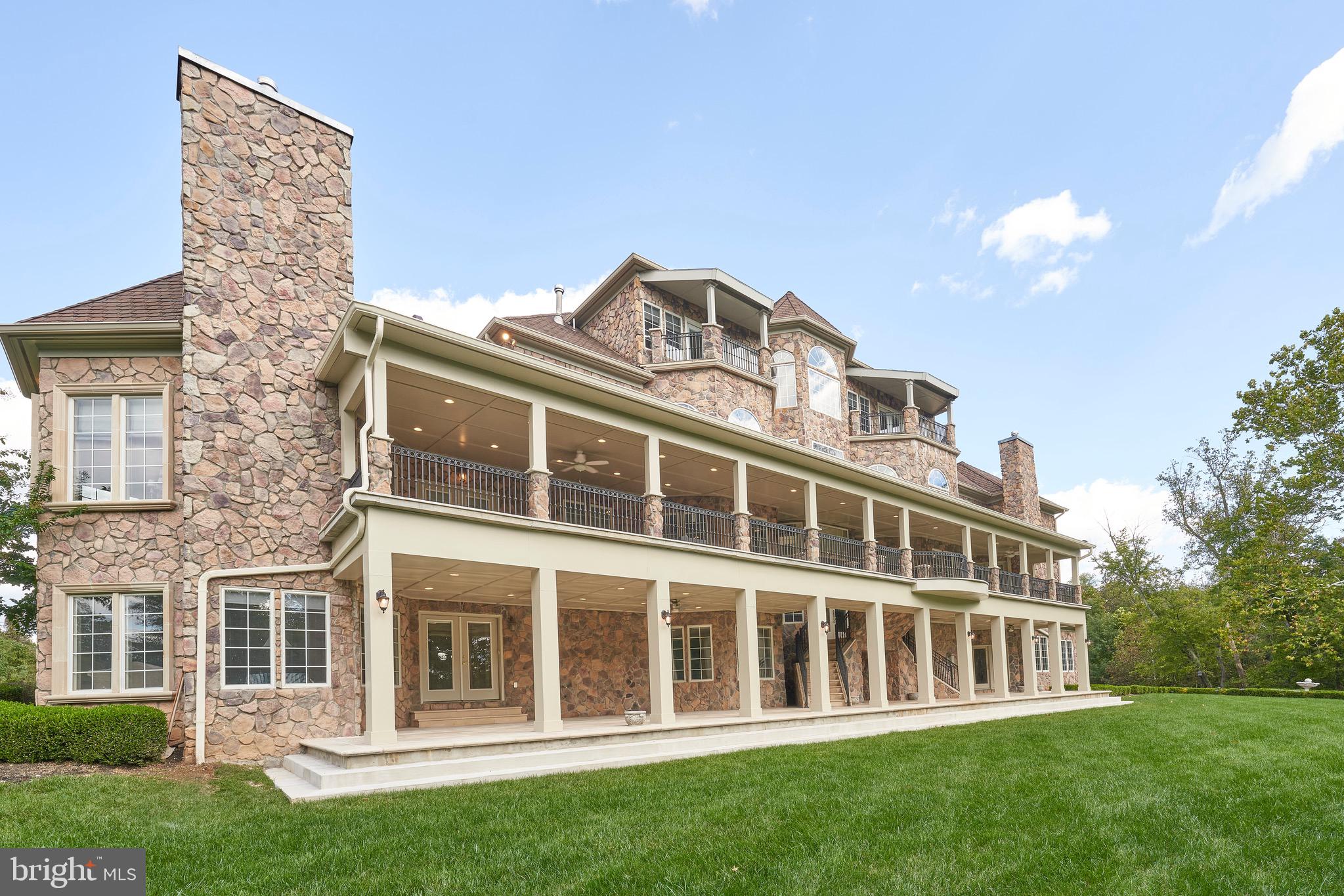 11705 Sugarland Road Herndon, VA 20170 - Photo 100 of 123
