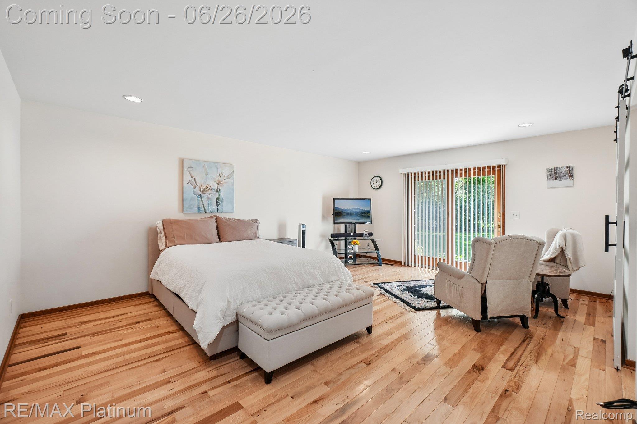 6100 Oak Valley Road Brighton, MI 48116 - Photo 11 of 47 Primary Suite