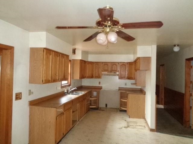 8093 South Raucholz Road St. Charles, MI 48655 - Photo 3 of 14 Kitchen