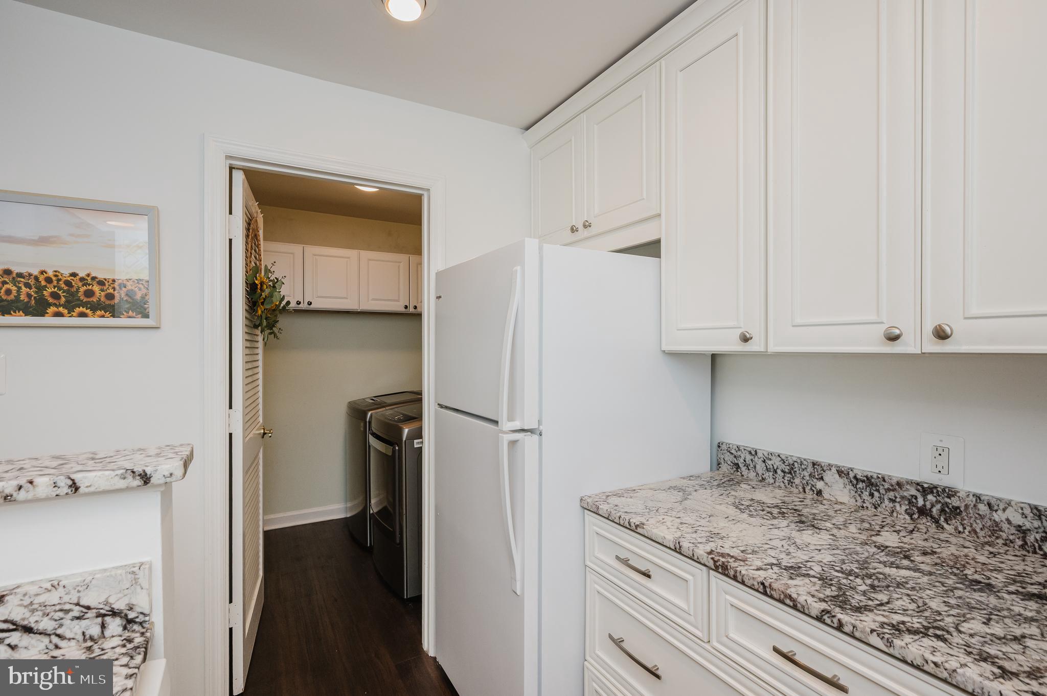 6830 H Hayley Ridge Way, Unit H Baltimore, MD 21209 - Photo 15 of 43 Kit access to full Laundry Room