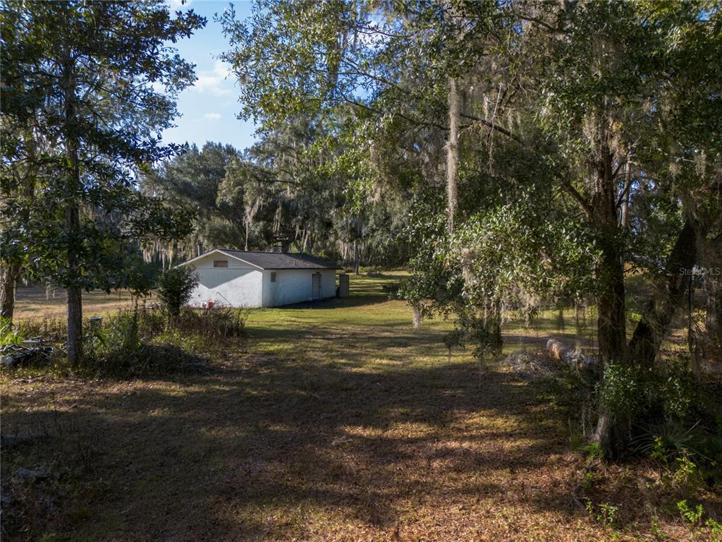 560 Northwest 39th Road Gainesville, FL 32607 - Photo 9 of 13 a view of a yard