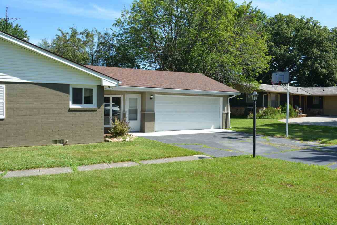 3100 East Royerton Road Muncie, IN 47303 - Photo 3 of 35 Gallery Image 3