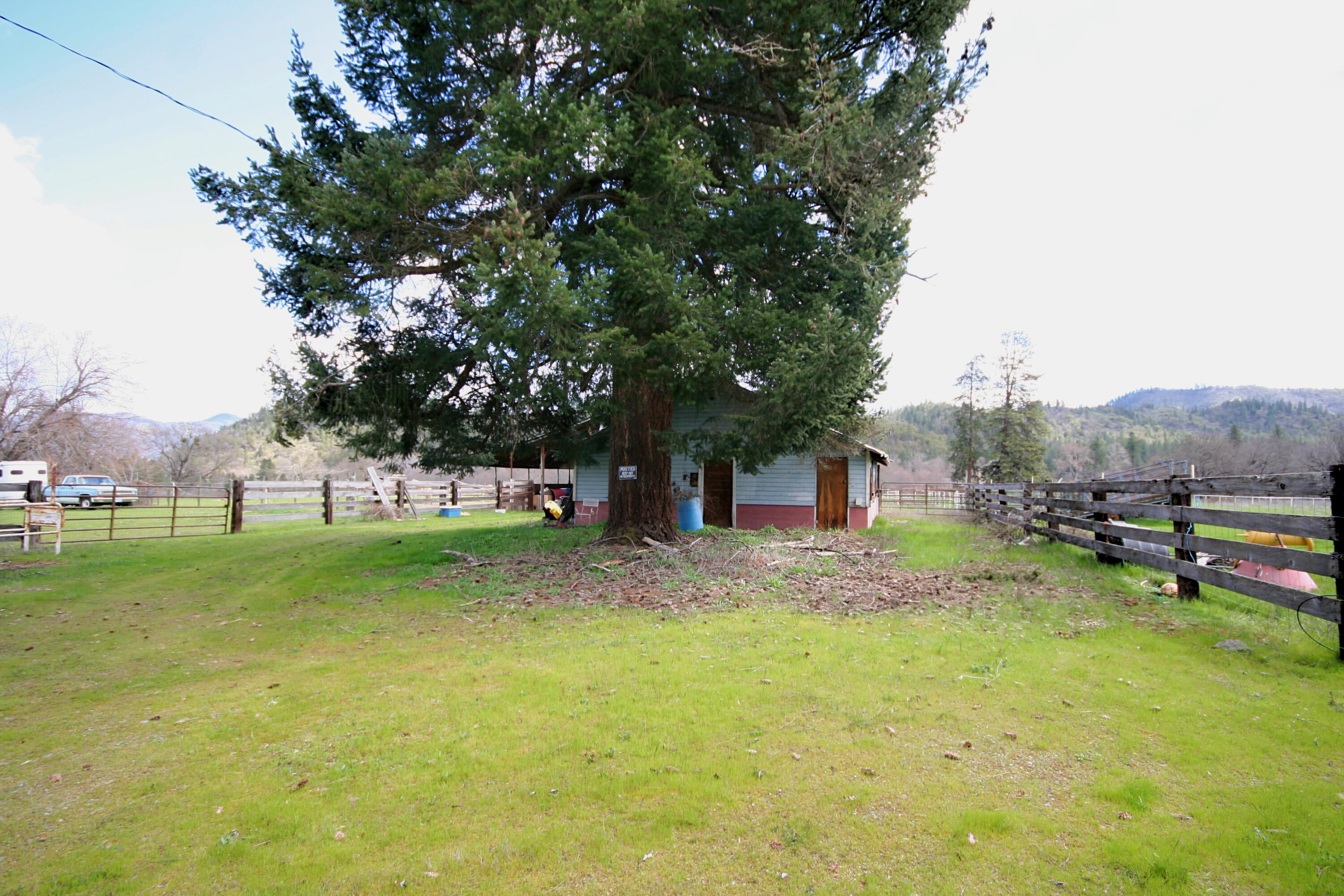 734 Powell Creek Road Williams, OR 97544 - Photo 21 of 51 fotor_2023-4-12_18_17_26