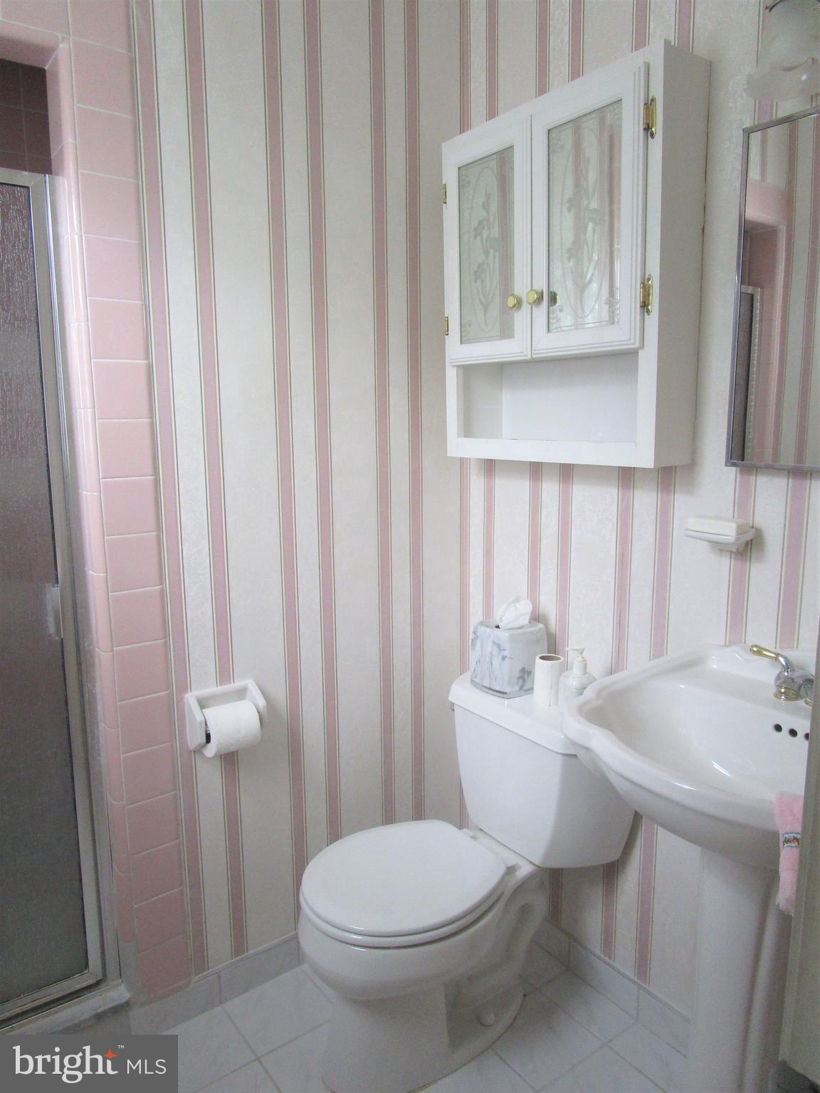 9878 Rd Philadelphia Pa Philadelphia, PA 19115 - Photo 19 of 30