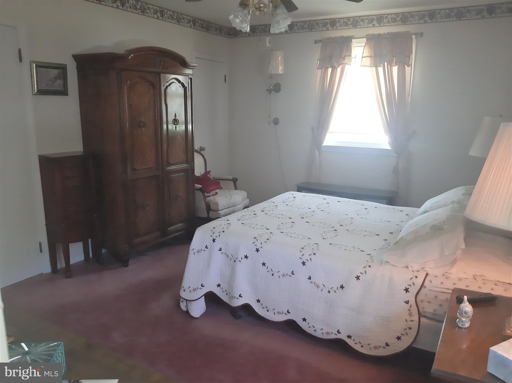 9878 Rd Philadelphia Pa Philadelphia, PA 19115 - Photo 20 of 30