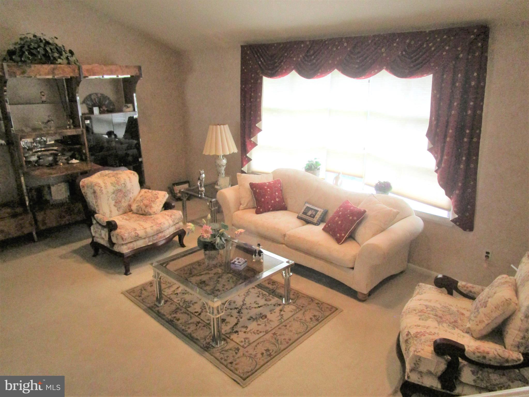 9878 Rd Philadelphia Pa Philadelphia, PA 19115 - Photo 9 of 30