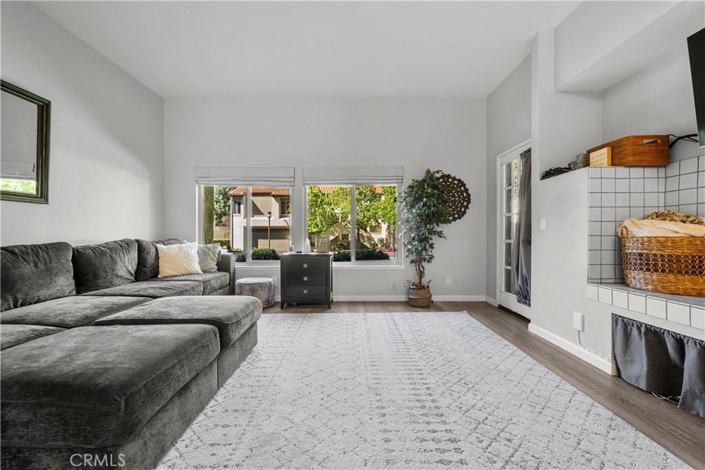 3264 Darby Street, Unit 142 Simi Valley, CA 93063 - Photo 14 of 43