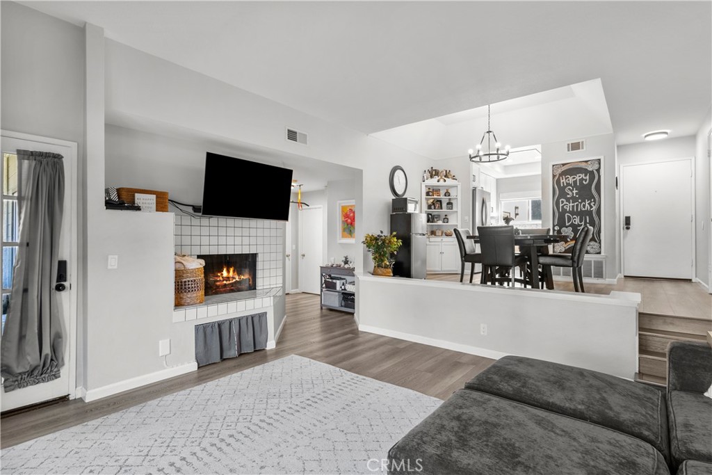 3264 Darby Street, Unit 142 Simi Valley, CA 93063 - Photo 16 of 43