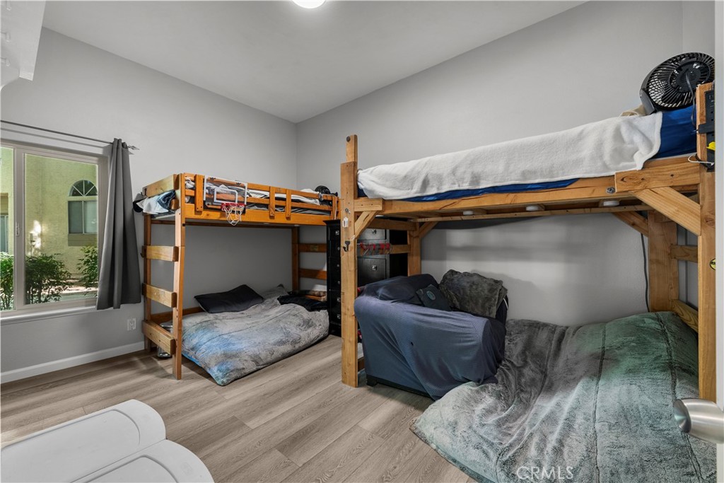 3264 Darby Street, Unit 142 Simi Valley, CA 93063 - Photo 17 of 43