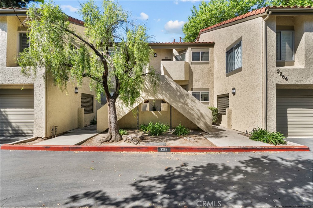 3264 Darby Street, Unit 142 Simi Valley, CA 93063 - Photo 2 of 43