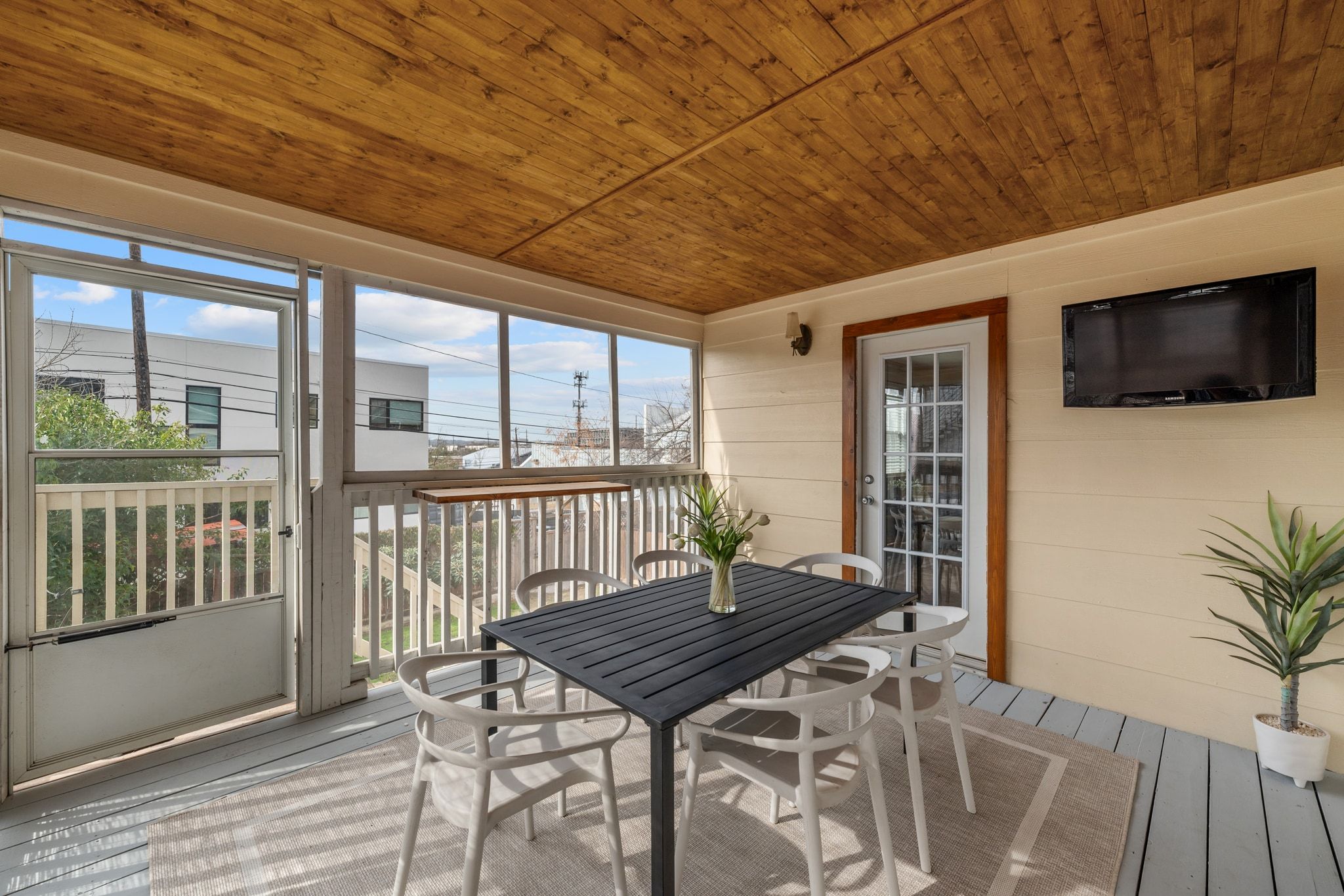 2001 East 8th Street Austin, TX 78702 - Photo 28 of 32