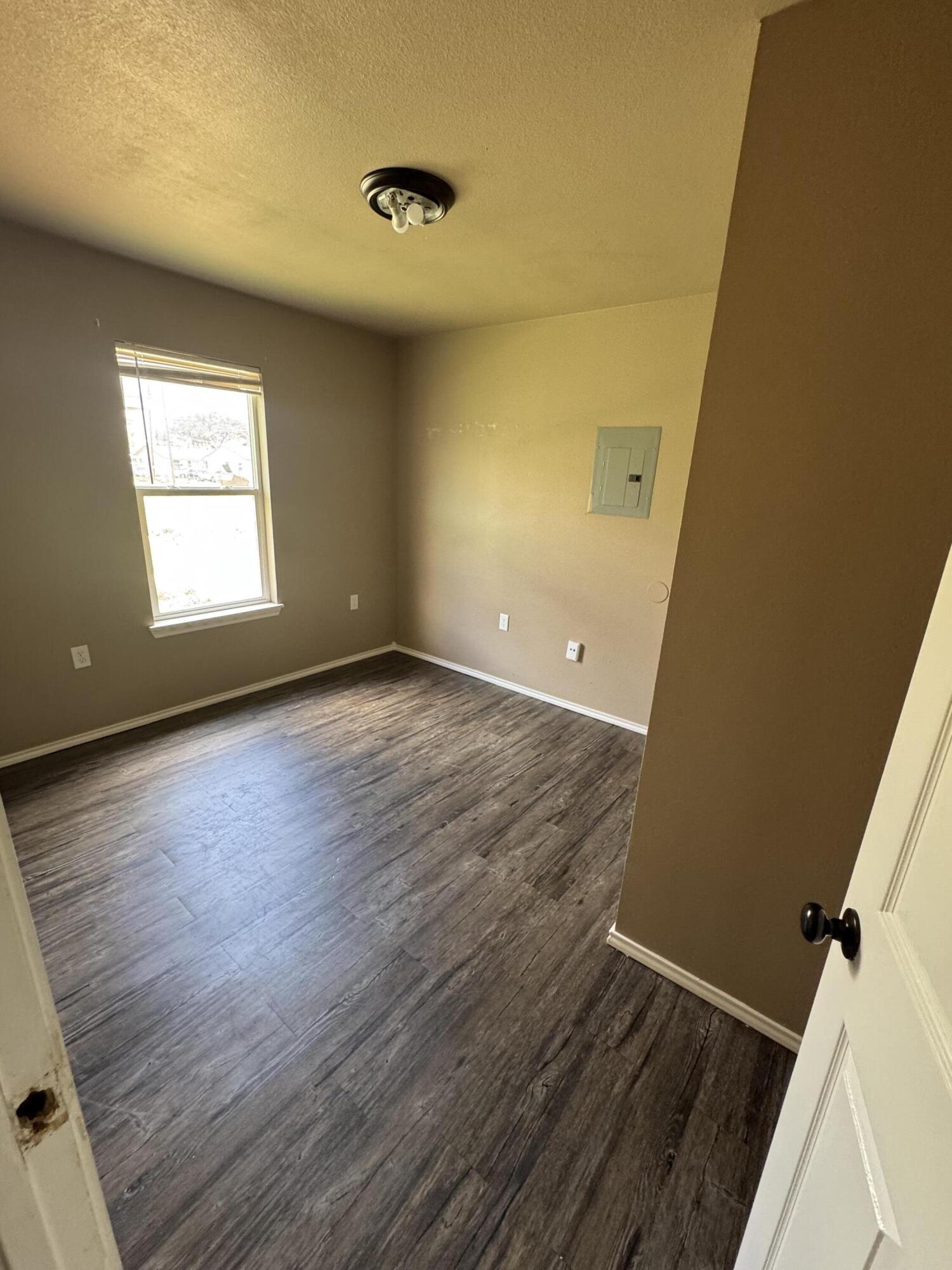 301 36th Street, Unit A & B Lubbock, TX 79404 - Photo 13 of 19 IMG_9544