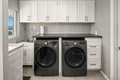 a bedroom with a bed and a mirror