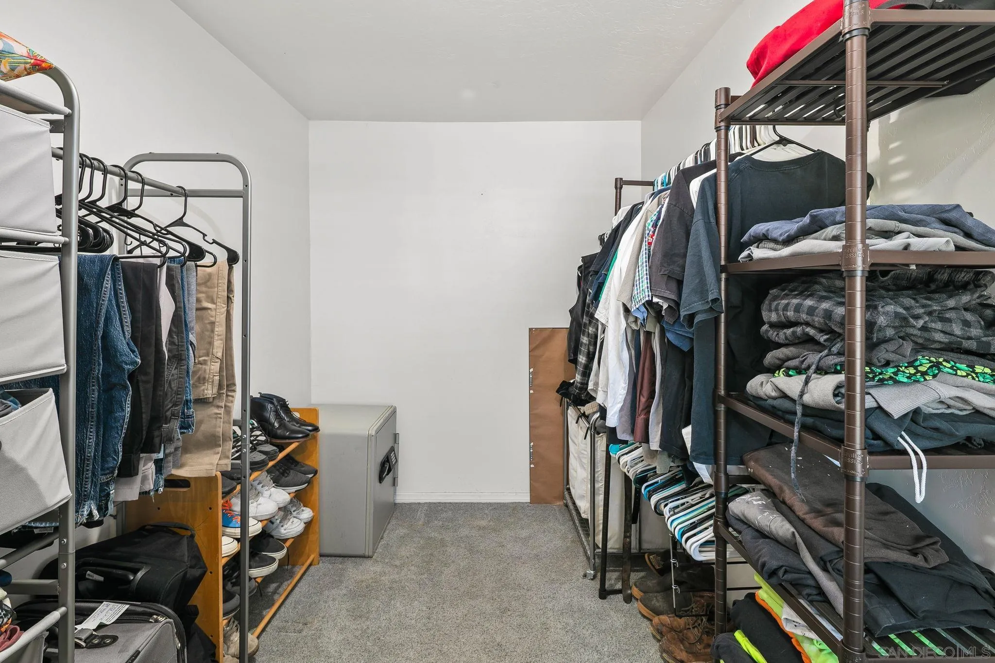 9219 Brookside Circle Spring Valley, CA 91977 - Photo 30 of 63