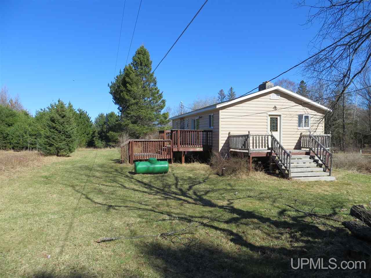 6843 Caps Creek Road Republic, MI 49879 - Photo 24 of 30