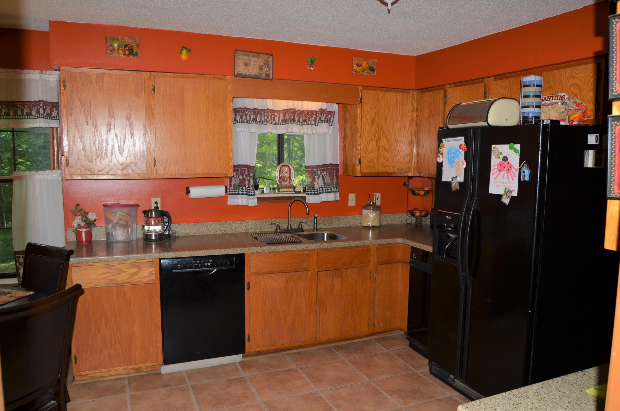 1084 Star Point Road Jamestown, TN 38556 - Photo 6 of 35 a kitchen with granite countertop a sink and cabinets