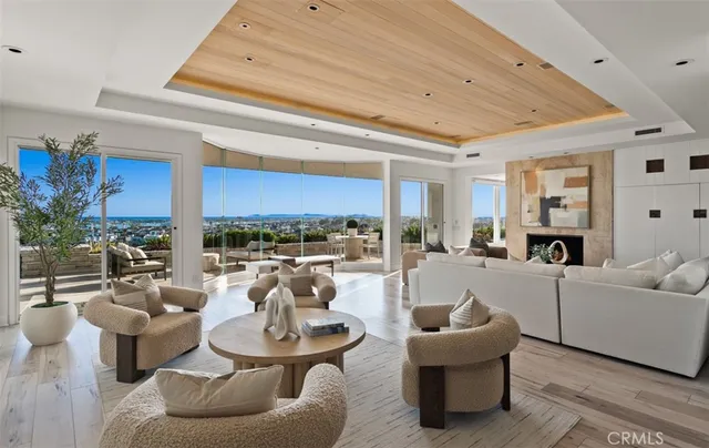 $12,995,000 | 1535 Dolphin Terrace, Corona del Mar, CA 92625