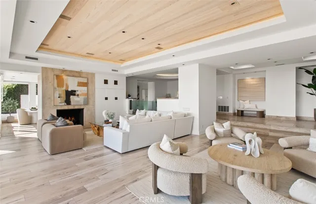 $12,995,000 | 1535 Dolphin Terrace, Corona del Mar, CA 92625