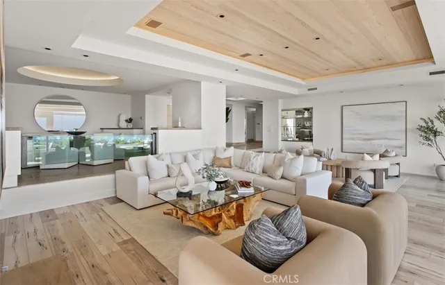 $12,995,000 | 1535 Dolphin Terrace, Corona del Mar, CA 92625