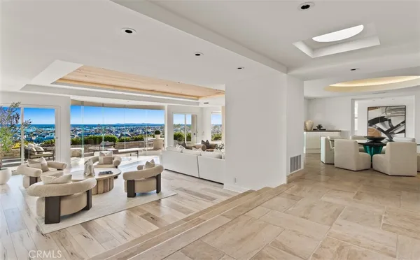 $12,995,000 | 1535 Dolphin Terrace, Corona del Mar, CA 92625
