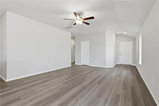 $343,545 | 20281 West 194th Terrace, Spring Hill, KS 66083