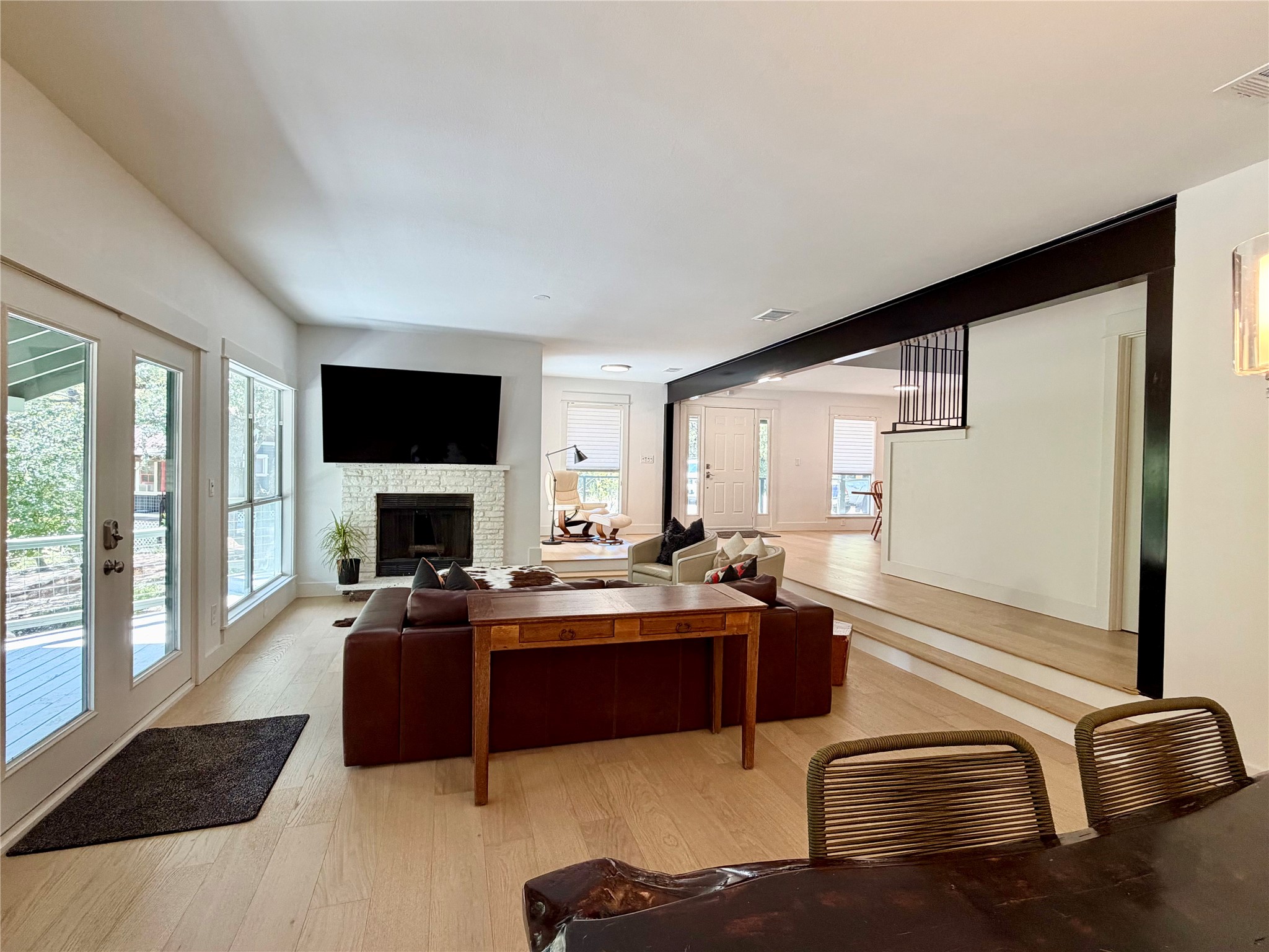 5115 Twin Acres Road Austin, TX 78738 - Photo 12 of 36 Gallery Image 12