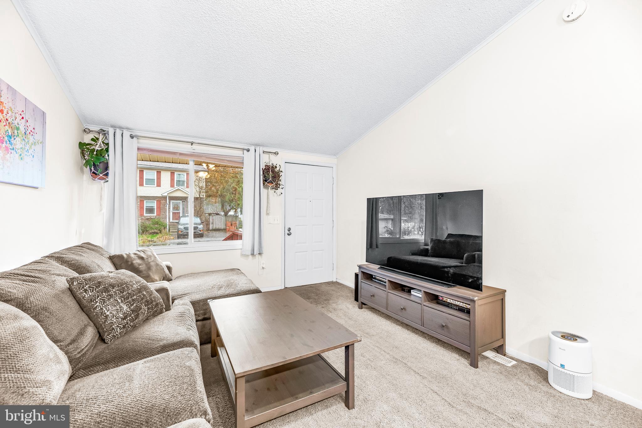 4912 Beech Street Shady Side, MD 20764 - Photo 16 of 34 Space for Family and Friends