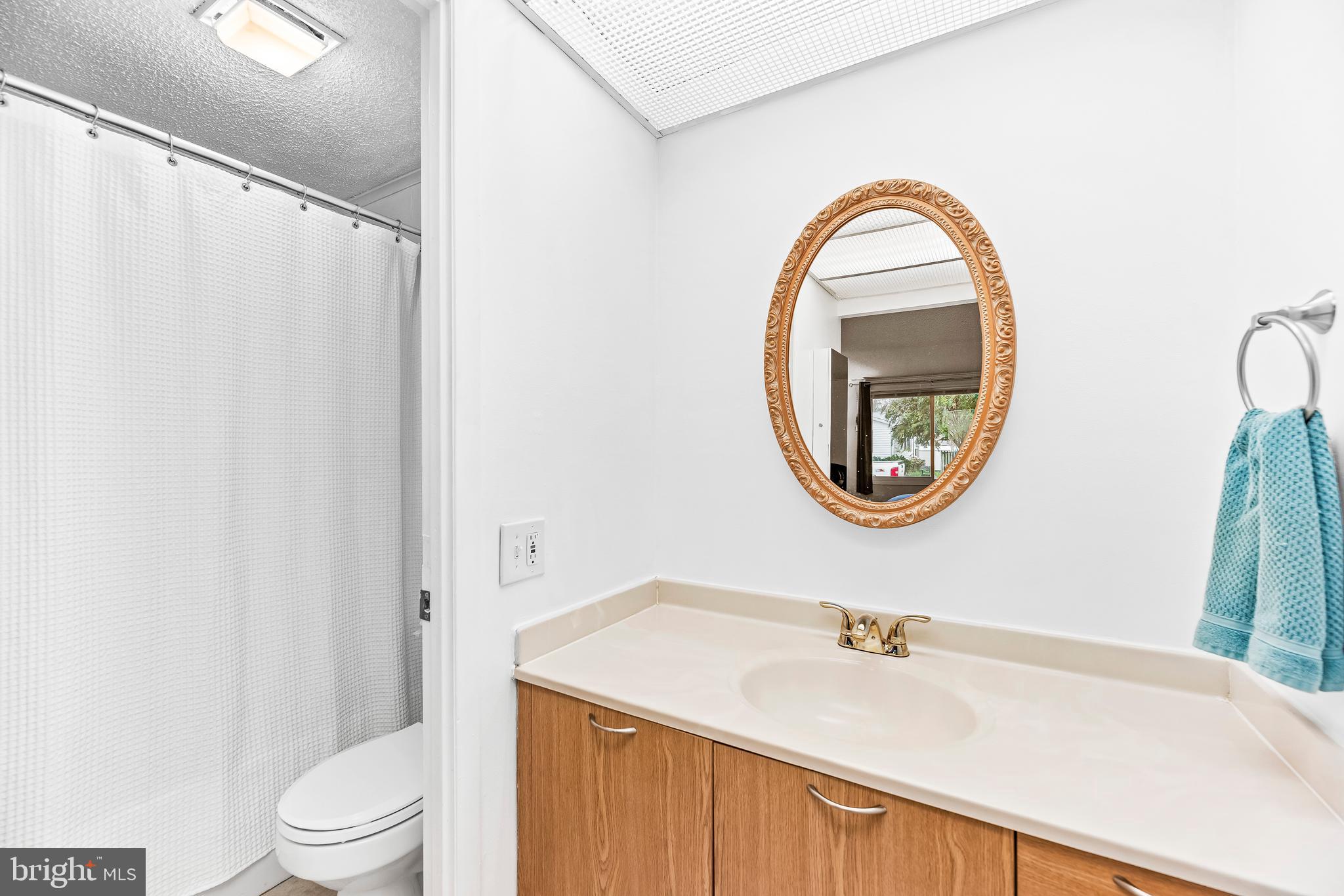 4912 Beech Street Shady Side, MD 20764 - Photo 27 of 34 Primary Bathroom