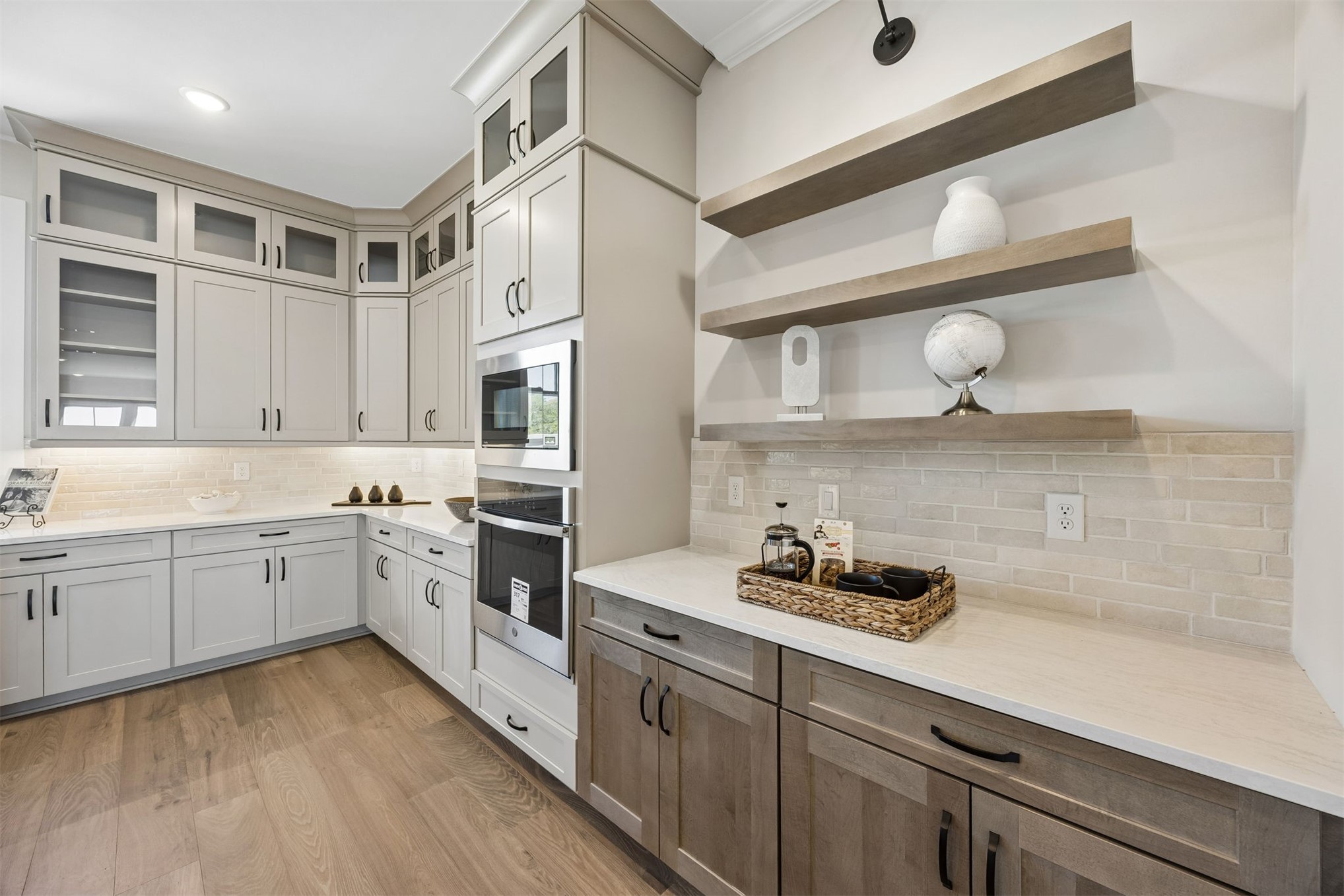 23 North 2nd Street Fernandina Beach, FL 32034 - Photo 19 of 74 a kitchen with cabinets and appliances