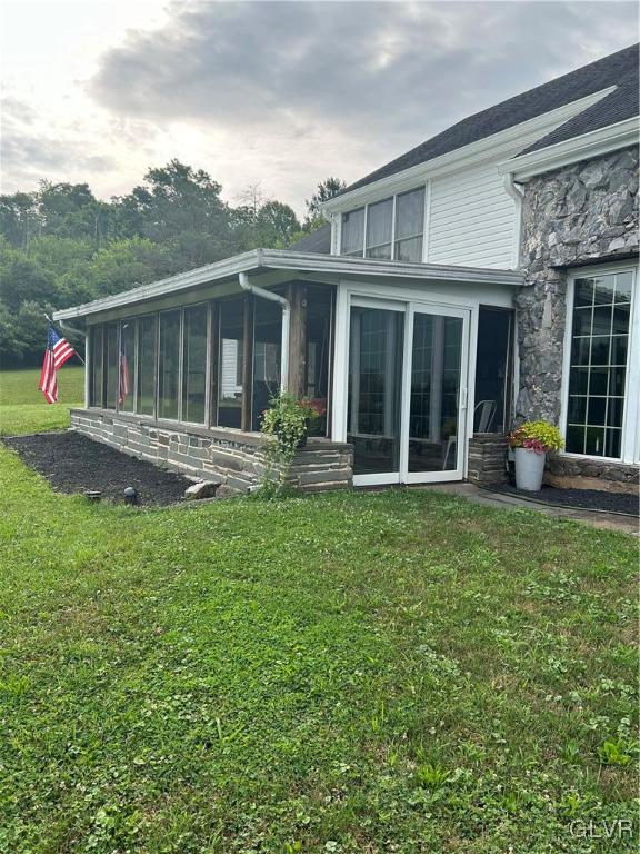 6997 Wimmer Road Bethlehem, PA 18015 - Photo 6 of 44 Gallery Image 6
