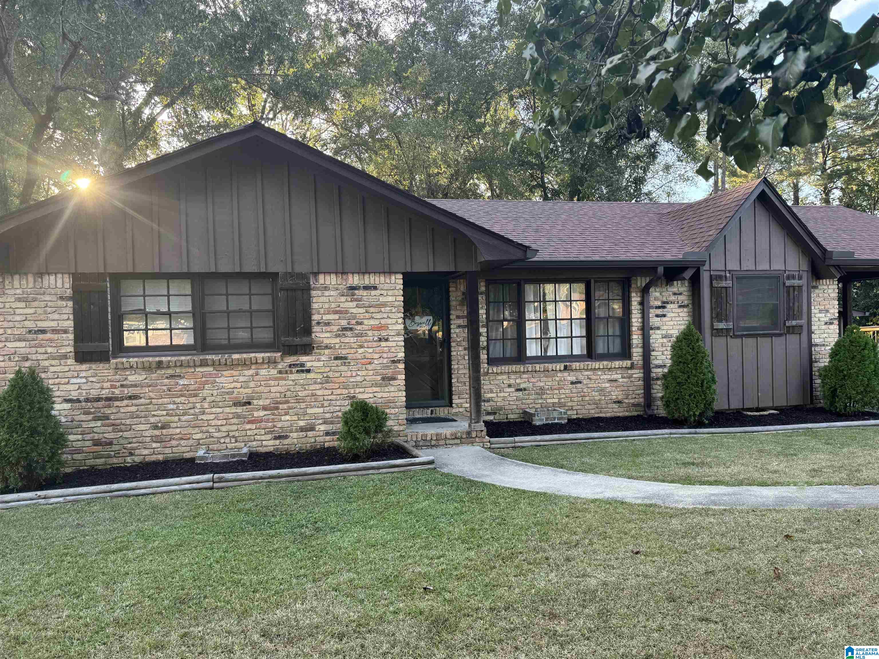707 3rd Street Clanton, AL 35045 - Photo 1 of 13