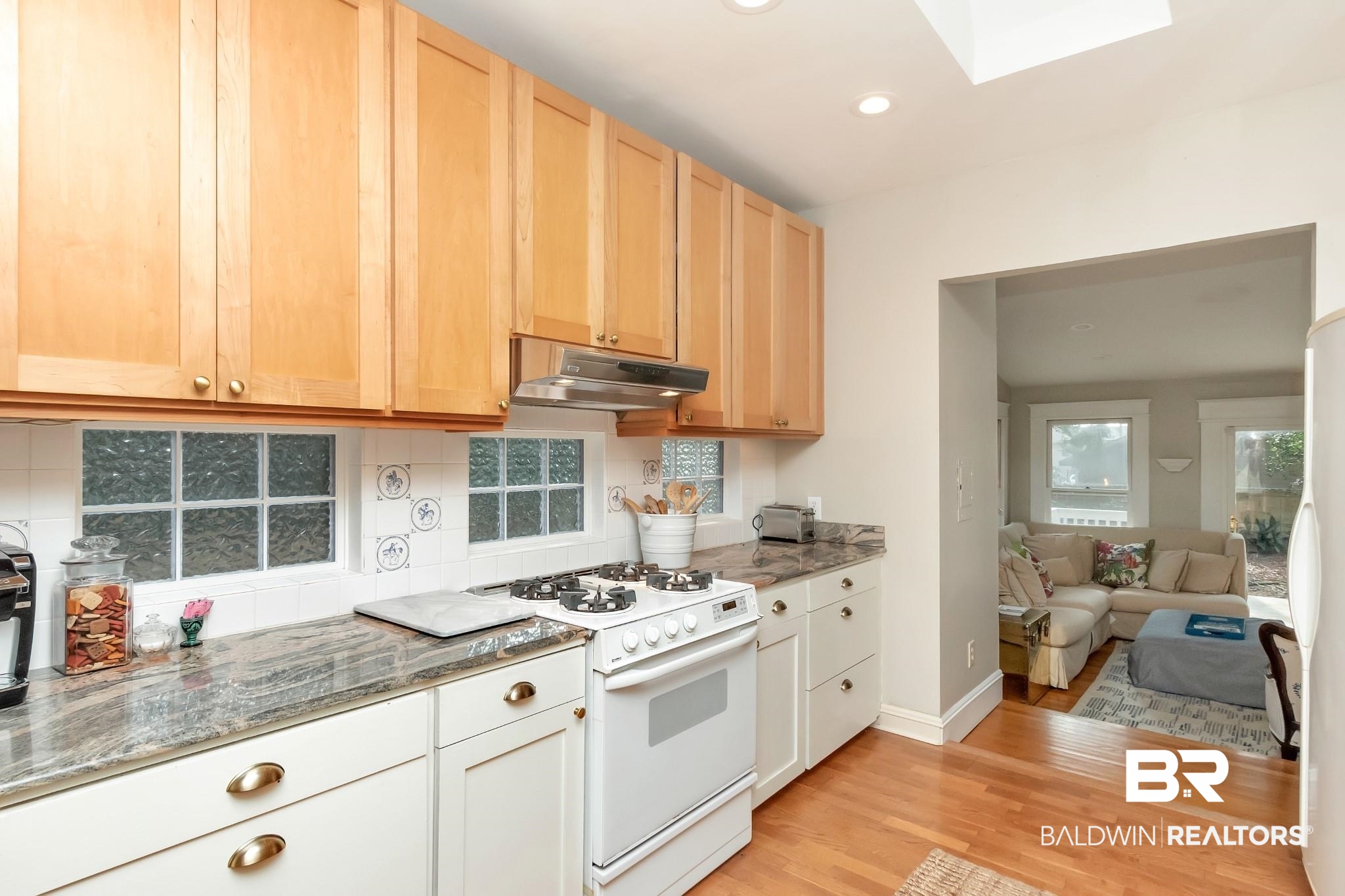 4401 The Cedars Avenue Mobile, AL 36608 - Photo 9 of 47