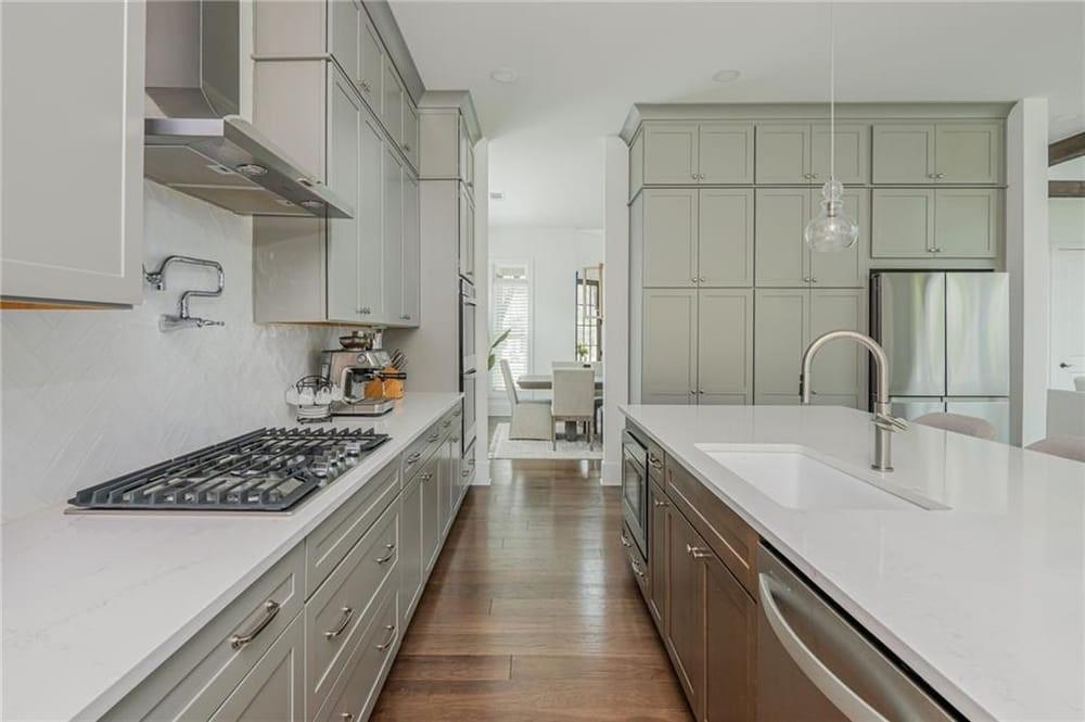 1011 Ridgeview Road Woodstock, GA 30188 - Photo 5 of 36