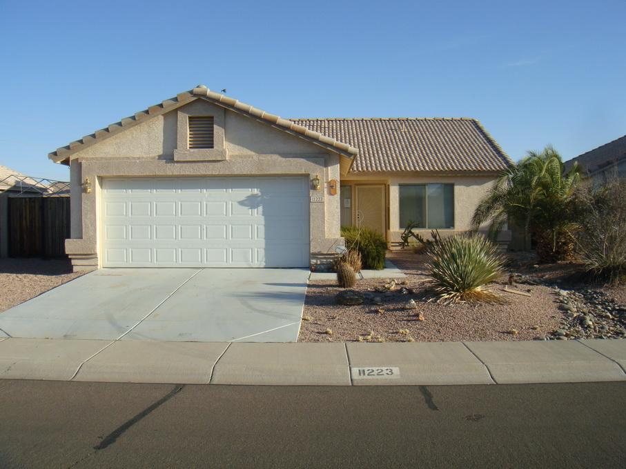 11223 West Ruth Avenue Peoria, AZ 85345 - Photo 1 of 18 front