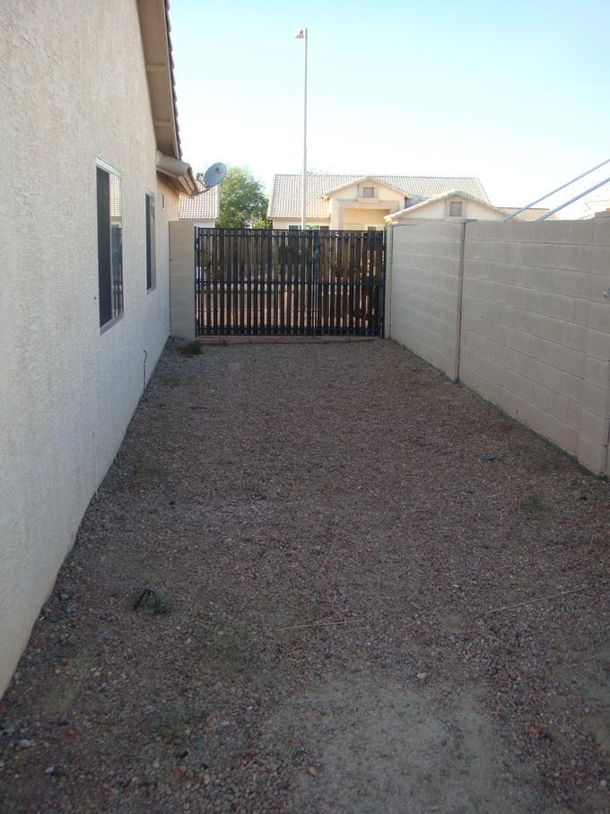 11223 West Ruth Avenue Peoria, AZ 85345 - Photo 15 of 18 side yard / RV GATE