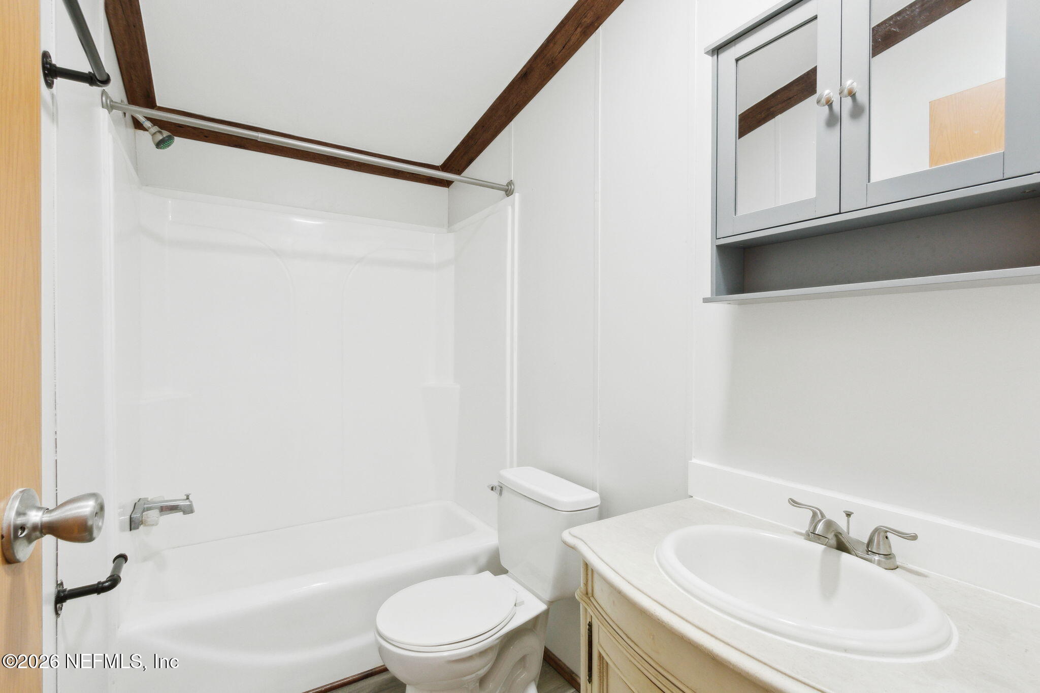 6830 Deer Springs Road Keystone Heights, FL 32656 - Photo 24 of 34 a bathroom with a sink toilet and shower