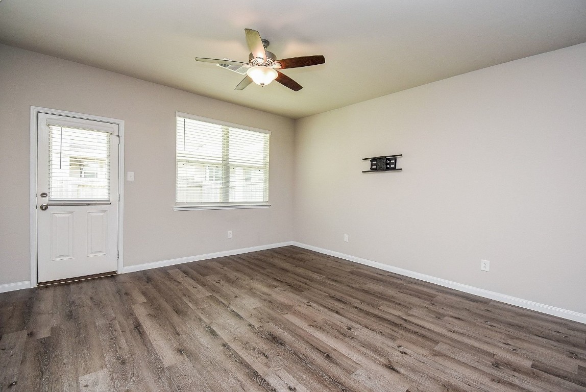 13534 Luke Prairie Willis, TX 77378 - Photo 17 of 32