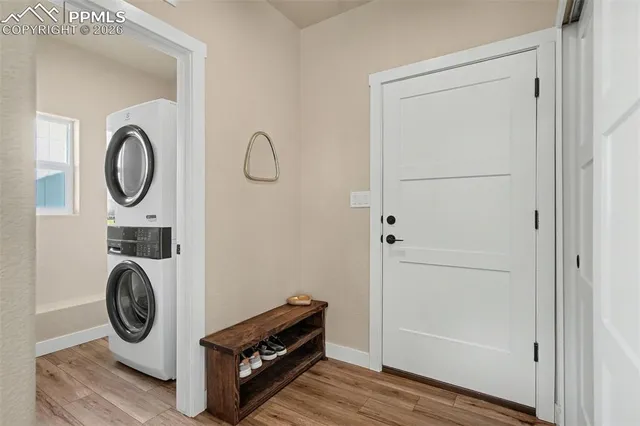 $569,999 | 816 Meadow Lane, Palmer Lake, CO 80133