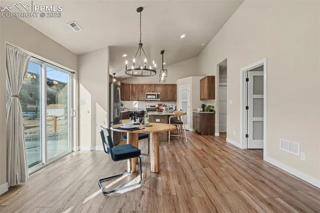 $569,999 | 816 Meadow Lane, Palmer Lake, CO 80133