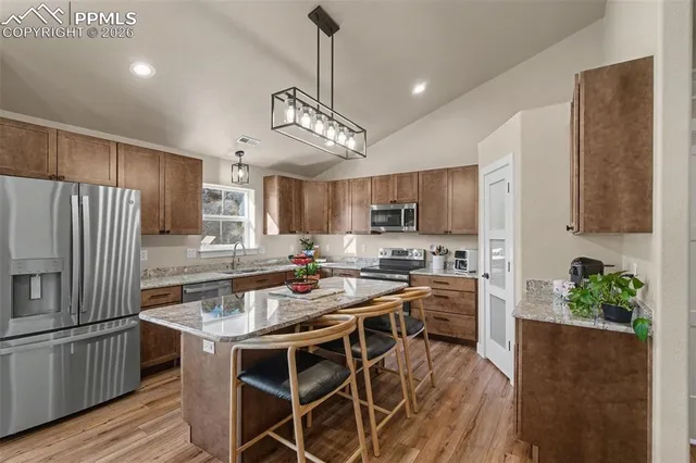 $569,999 | 816 Meadow Lane, Palmer Lake, CO 80133