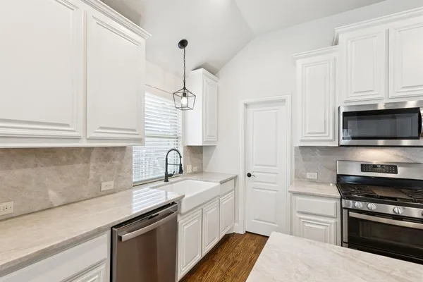 $3,200 | 512 Eastbrook Drive, Anna, TX 75409
