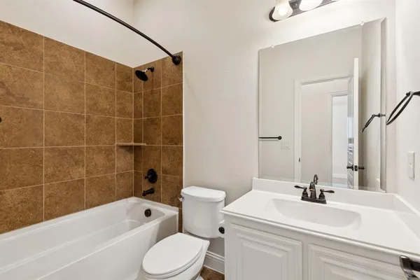 $3,200 | 512 Eastbrook Drive, Anna, TX 75409