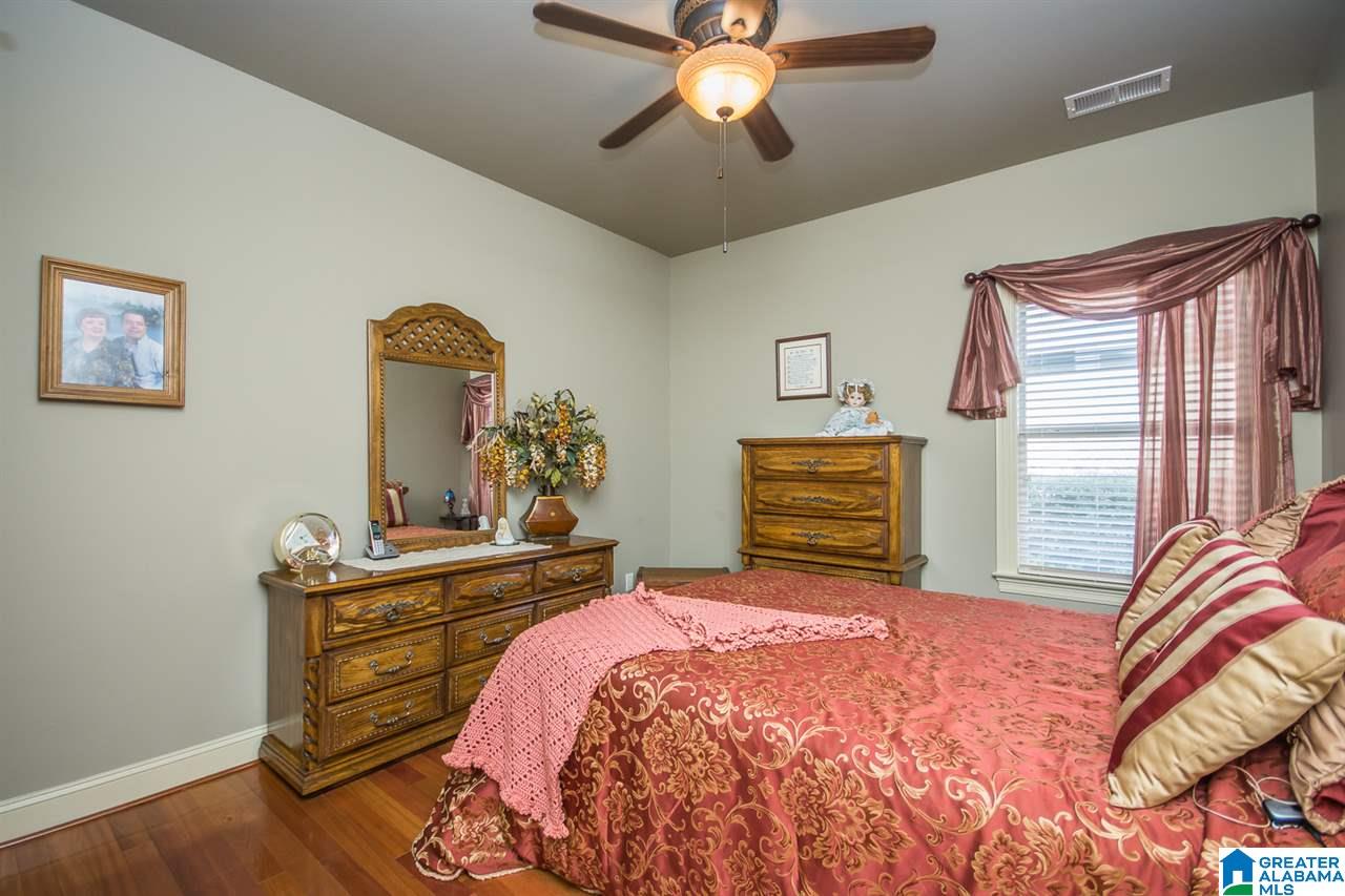 241 Lacey Avenue Alabaster, AL 35114 - Photo 20 of 32