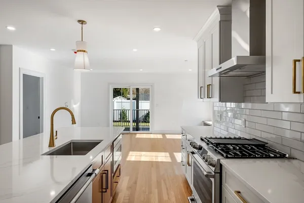$749,900 | 6-8 South Street, Unit 1, Stoneham, MA 02180