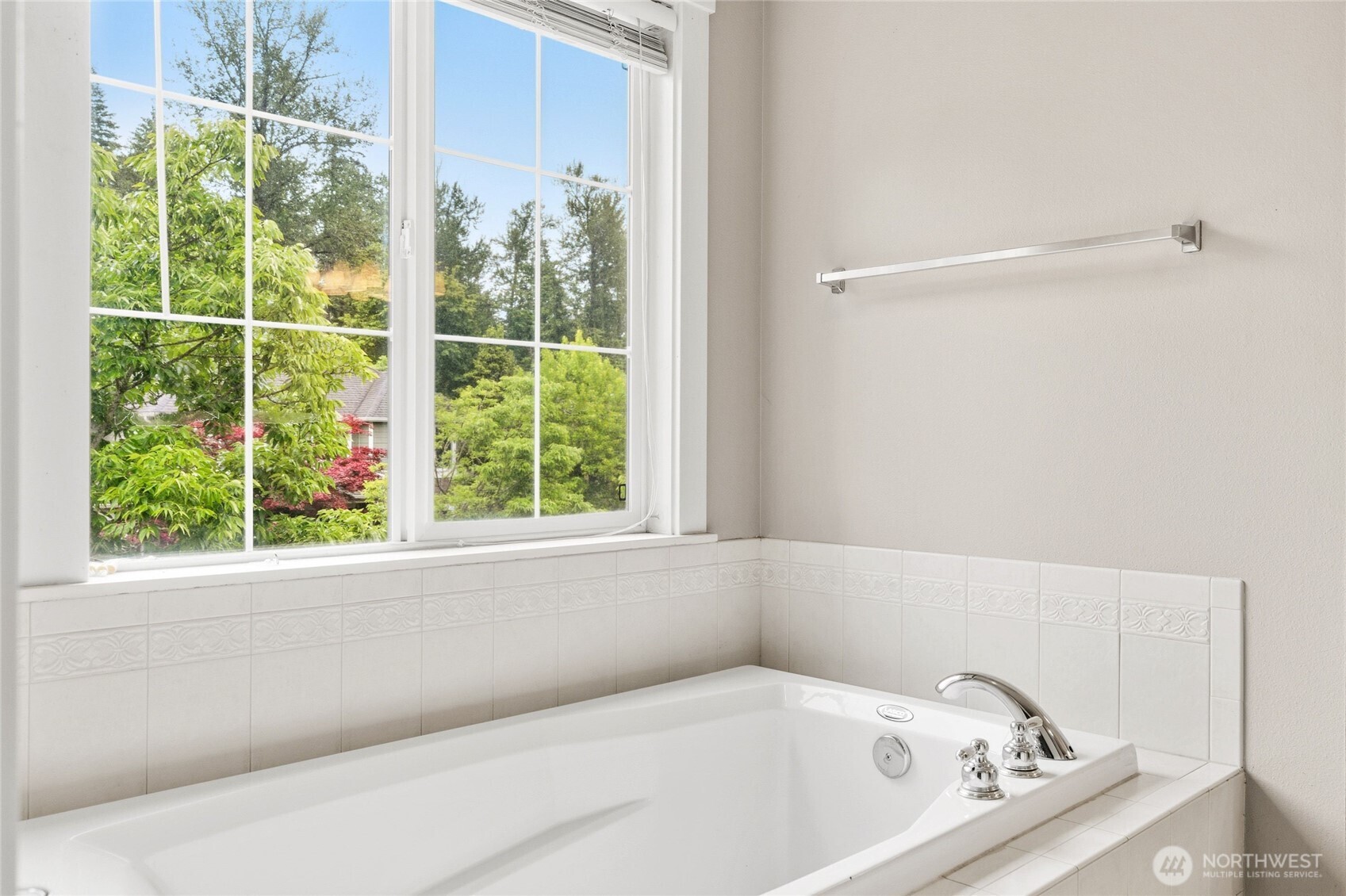 17123 Parkside Way Southeast Renton, WA 98058 - Photo 20 of 30