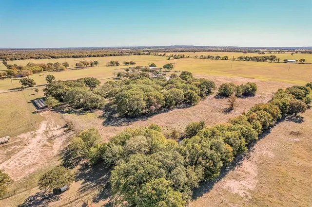 $1,950,000 | 1799 Cottonwood Creek Road, St. Jo, TX 76265