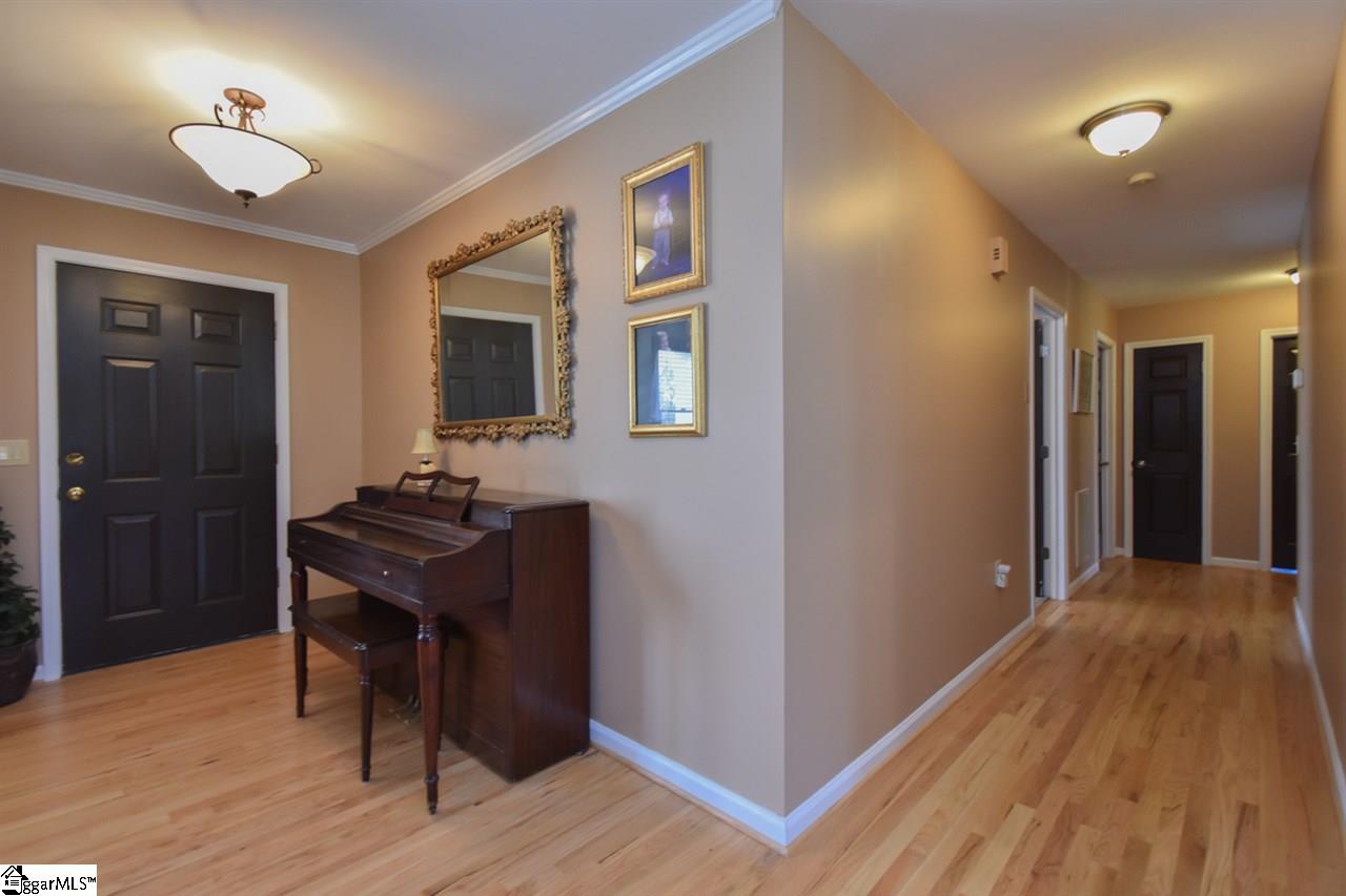 209 Cross Field Road Greenville, SC 29607 - Photo 13 of 36 Gallery Image 13