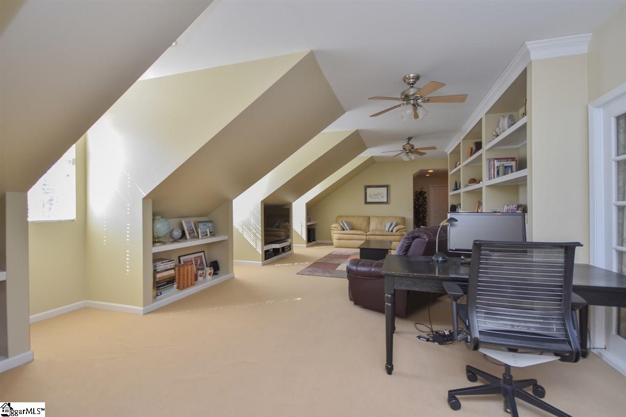209 Cross Field Road Greenville, SC 29607 - Photo 25 of 36 Gallery Image 25