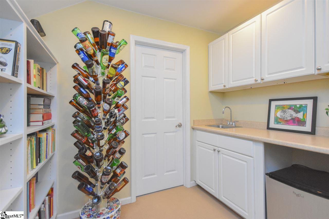 209 Cross Field Road Greenville, SC 29607 - Photo 28 of 36 Gallery Image 28